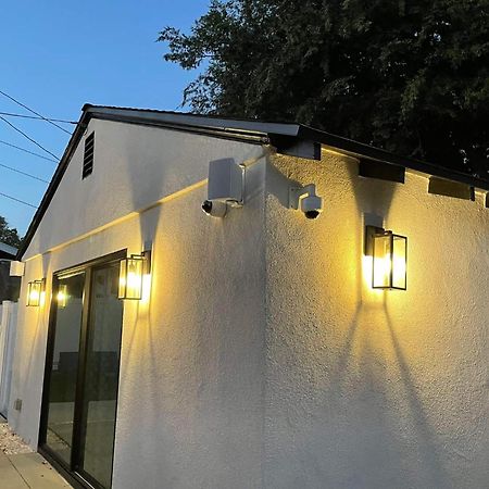 Gated Private House With Own Parking Sherman Oaks Лос Анджелис Екстериор снимка